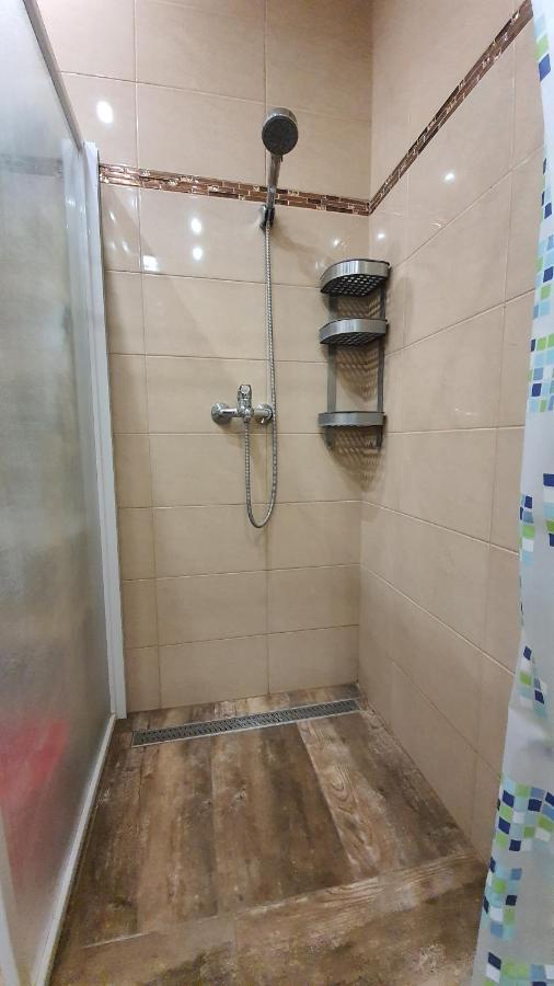 Aqua Apartman Tiszaújváros Exteriér fotografie